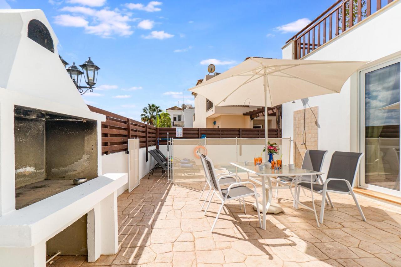 Villa Rosedale By Ezoria Villas Ayia Napa Exterior photo